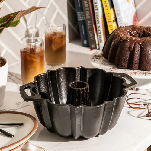 Alternative view of Seasoned Cast Iron Fluted Cake Pan