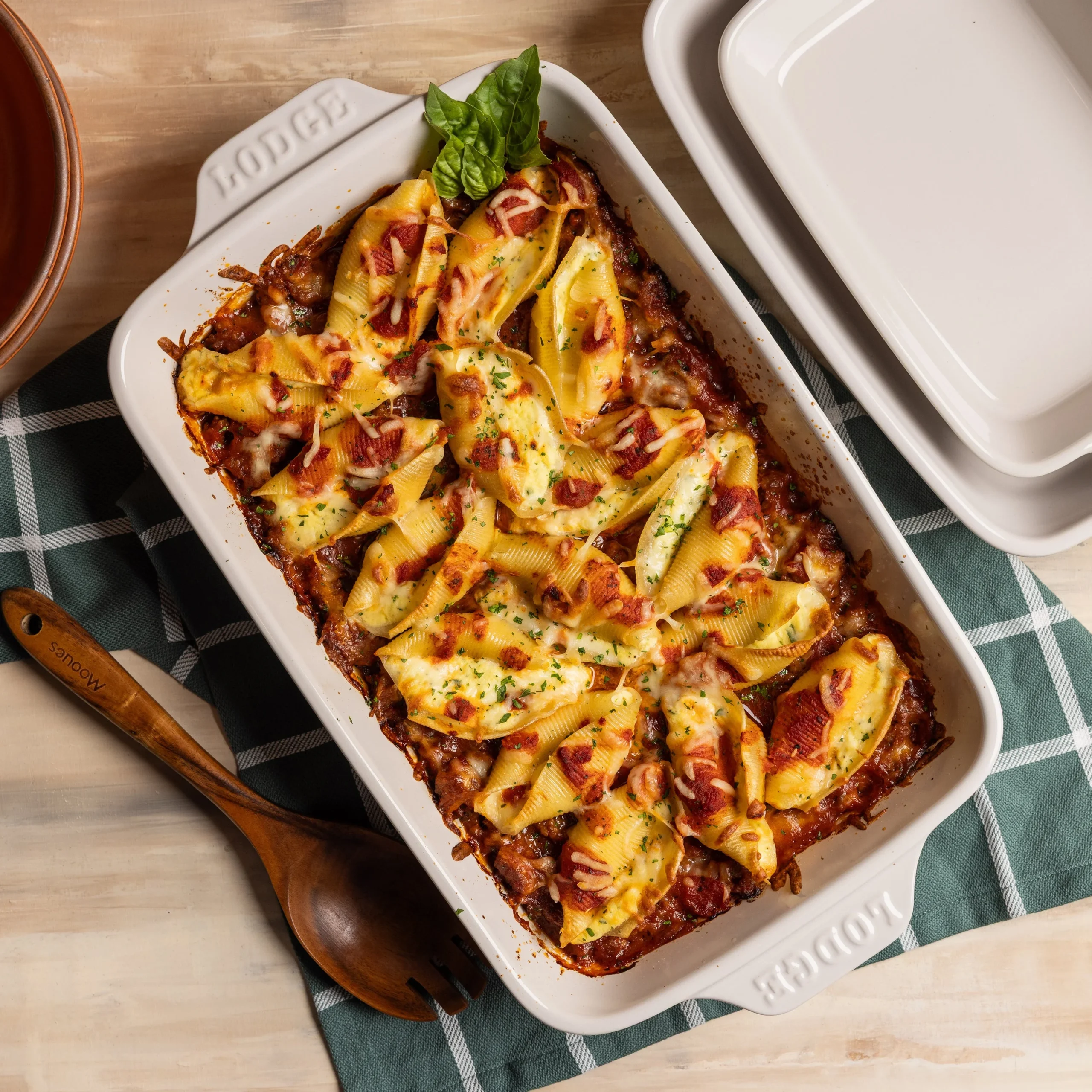 Large Stoneware Casserole Dish, 13 x 9 Inch - Image 9