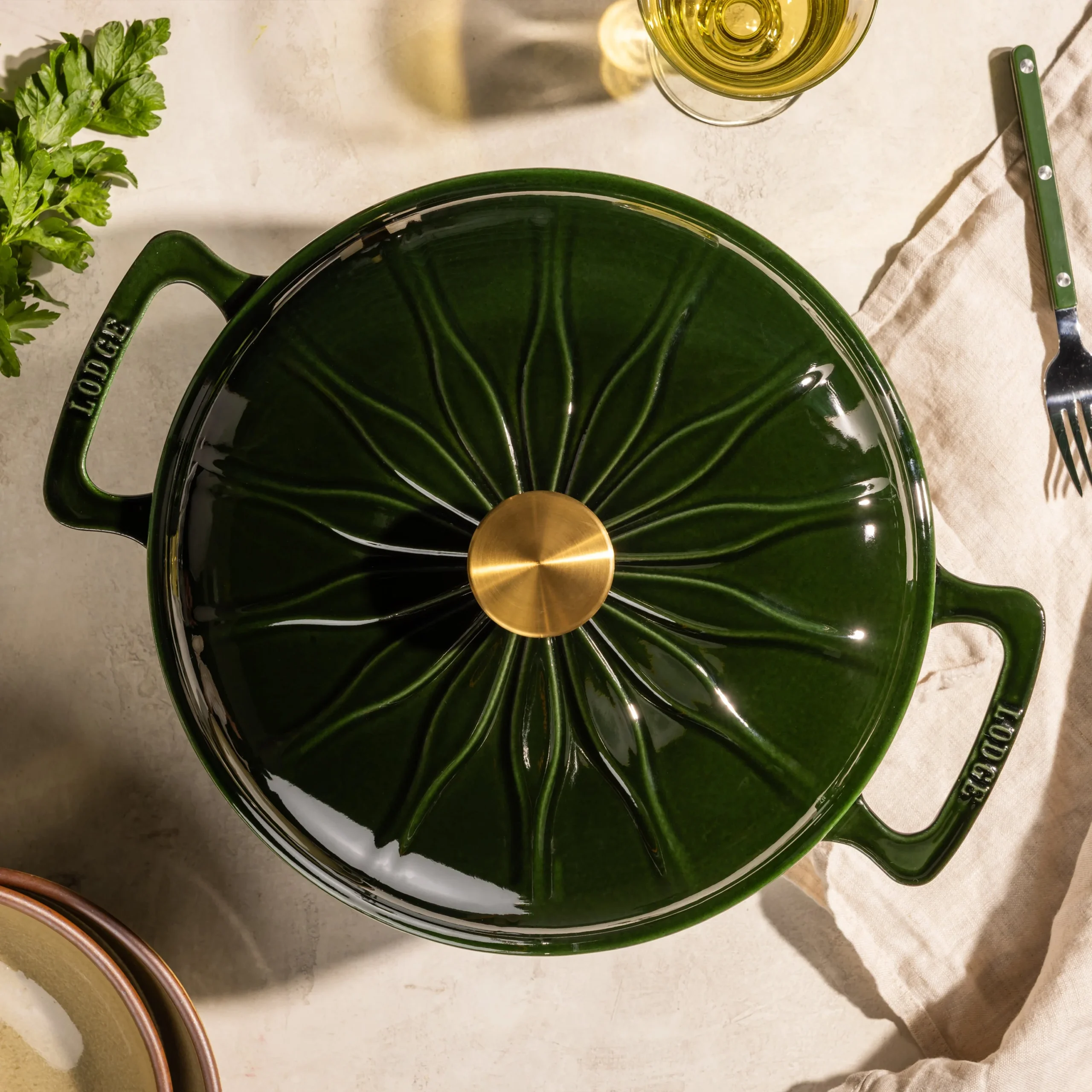 Luxe 6 Quart Enameled Cast Iron Dutch Oven - Image 6