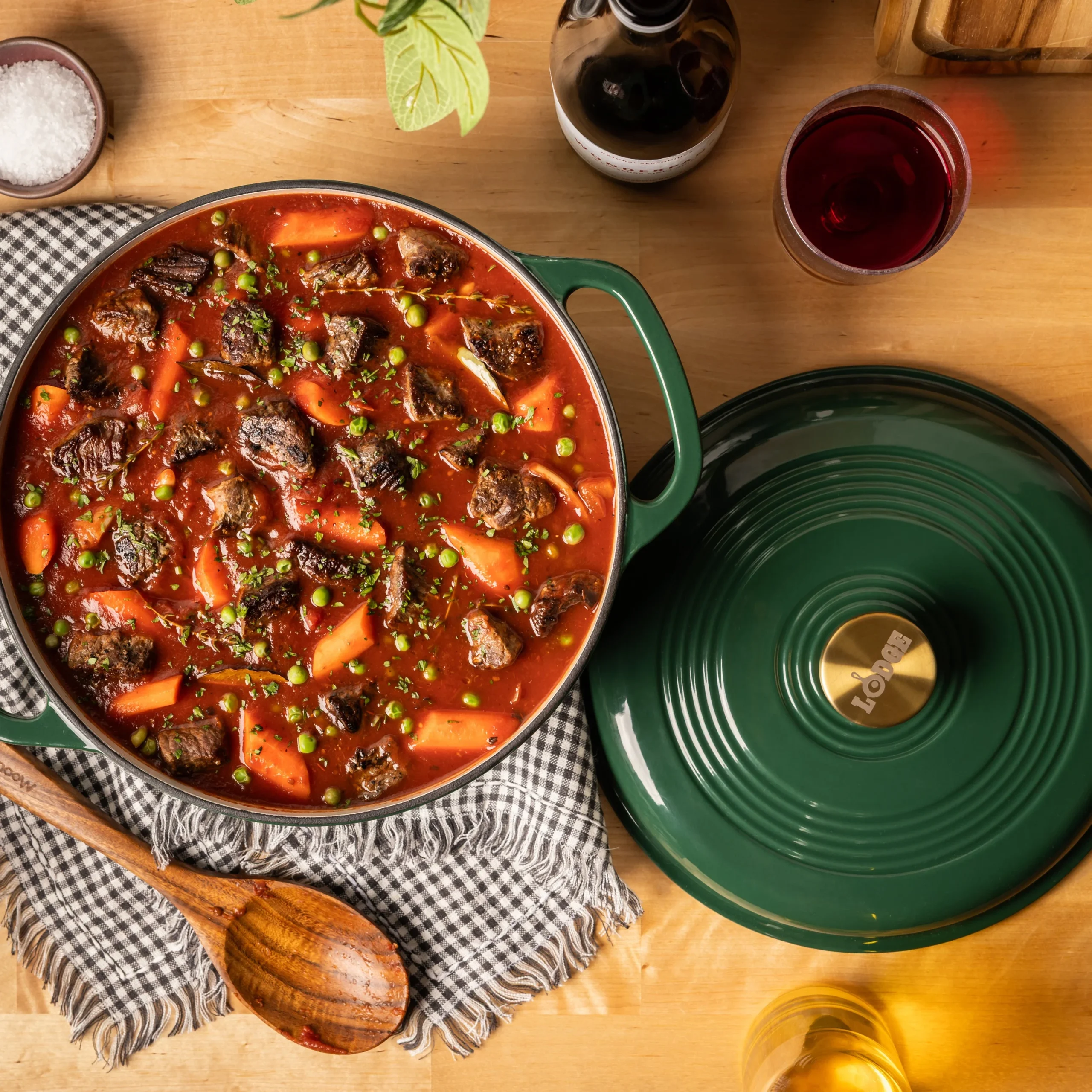 6 Quart Essential Enamel Dutch Oven - Image 69