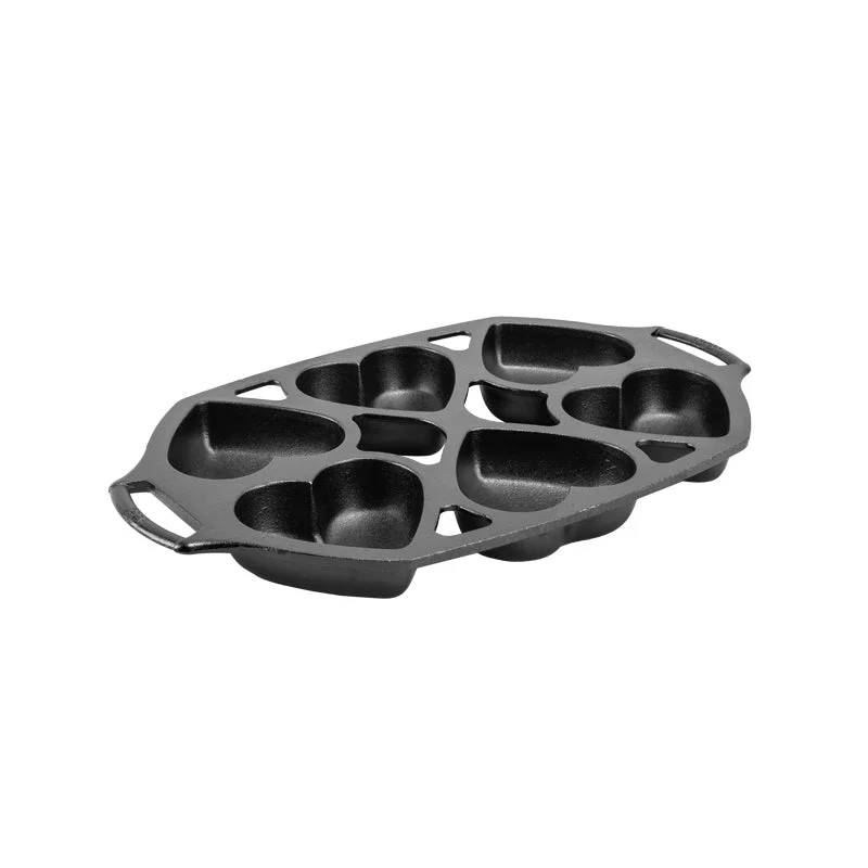 Seasoned Cast Iron Heart Mini Cake Pan - Image 9
