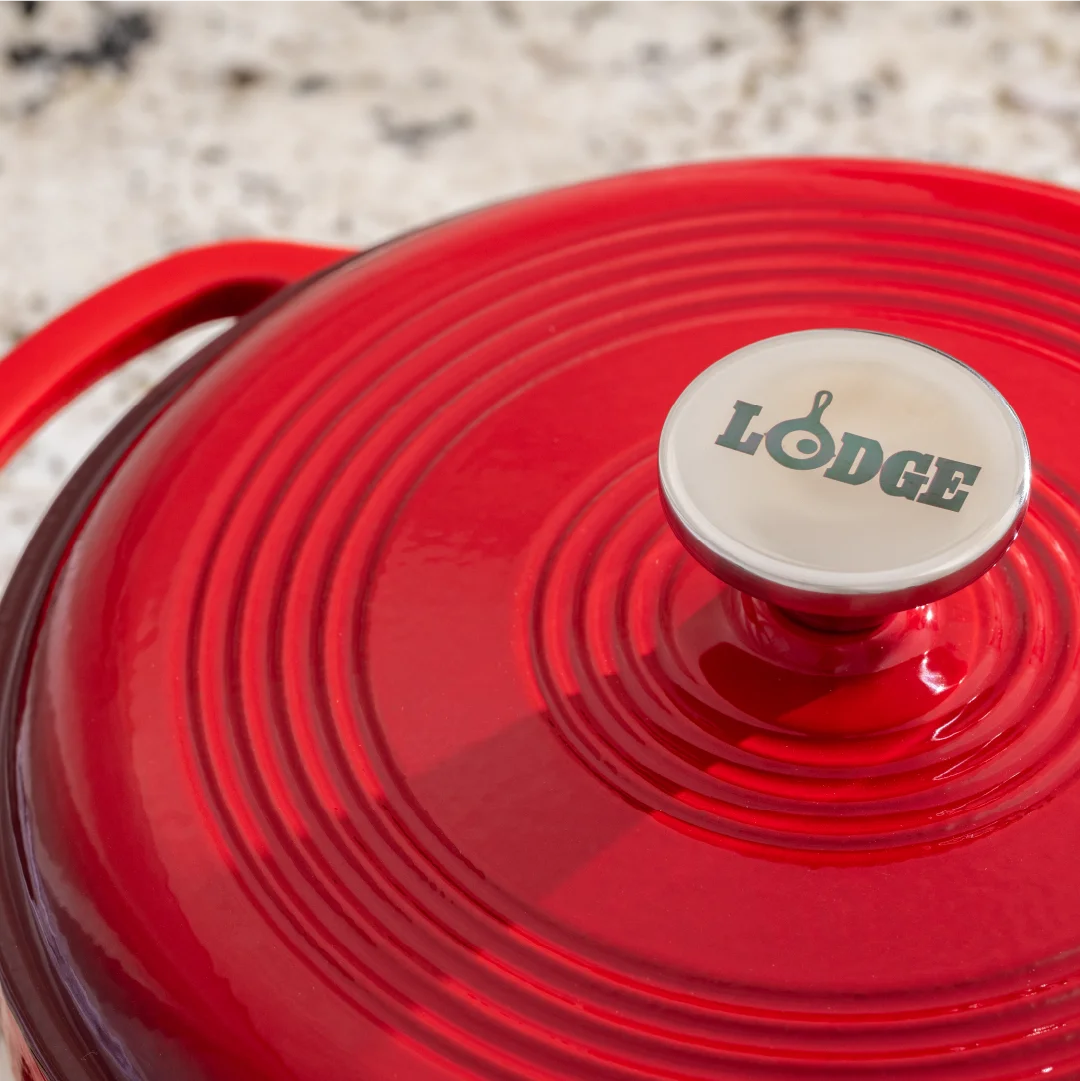 4.5 Quart Essential Enamel Dutch Oven - Image 4