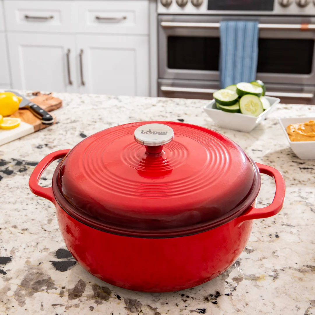 6 Quart Essential Enamel Dutch Oven - Image 5