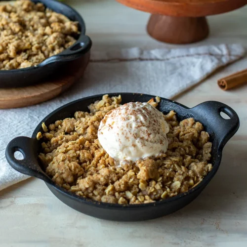 Alternative view of Heat-Treated 14 Ounce Round Cast Iron Mini Server 