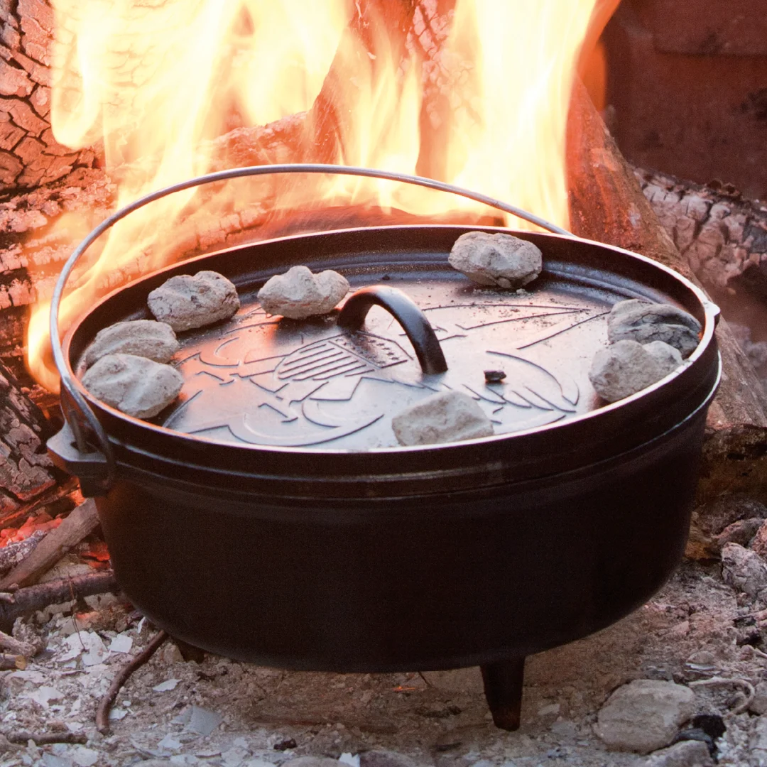 Cast Iron Boy Scout Camp Dutch Oven - Image 2