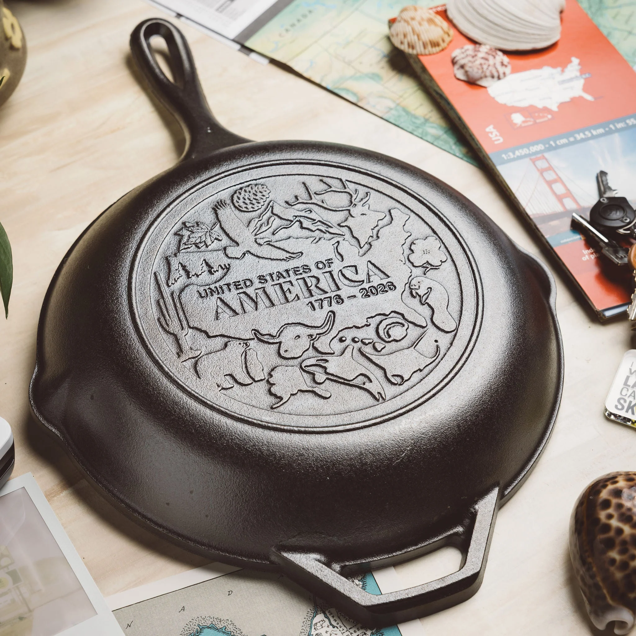 Lodge Chef Collection 10 Inch Seasoned Cast Iron Skillet, USA Frontier - Image 3
